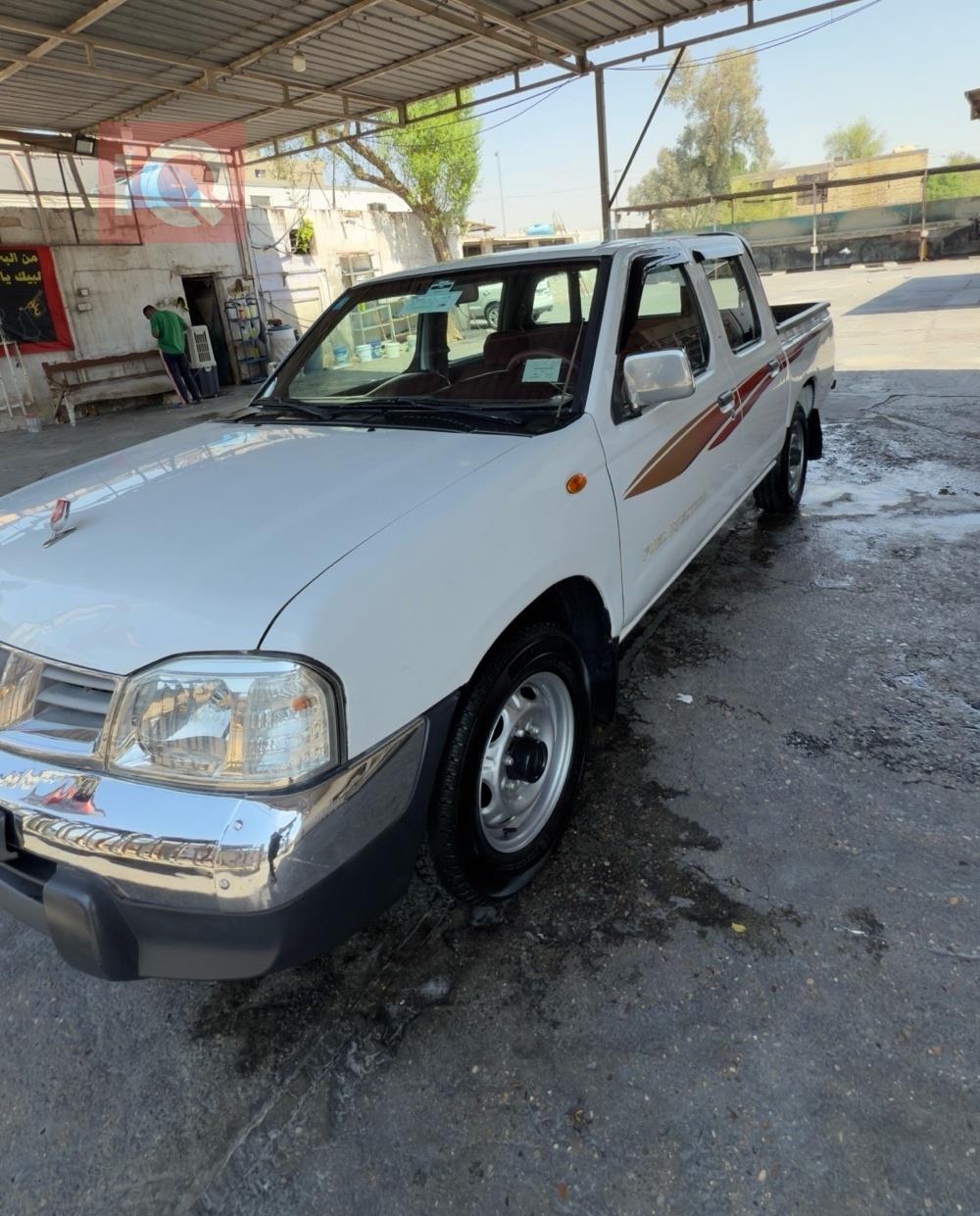 نيسان بيك اب